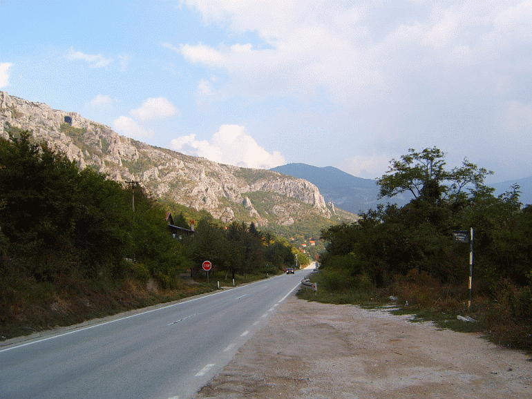 On the Road, to 500 meters from "Bai Spas" gasoline station